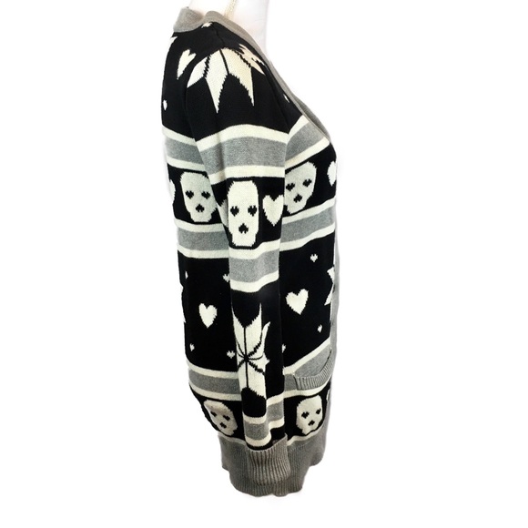 Victoria’s Secret PINK Skull Cardigan Size S - Picture 4 of 6